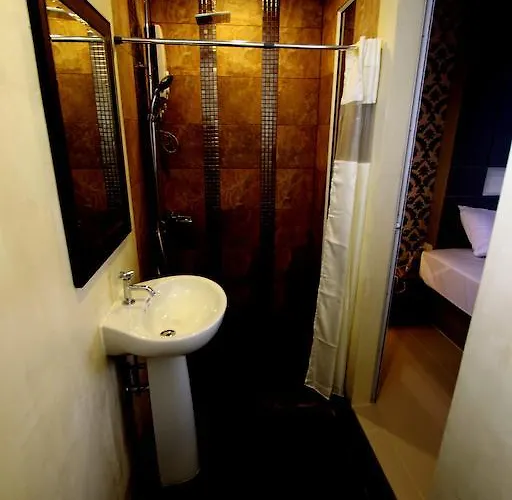 Bearing26 Hotel